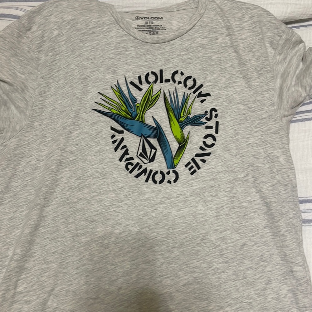 Men’s Volcom T-shirt XL